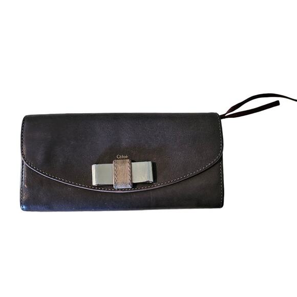 Chloe Gray Leather Bow Wallet - Picture 1 of 10